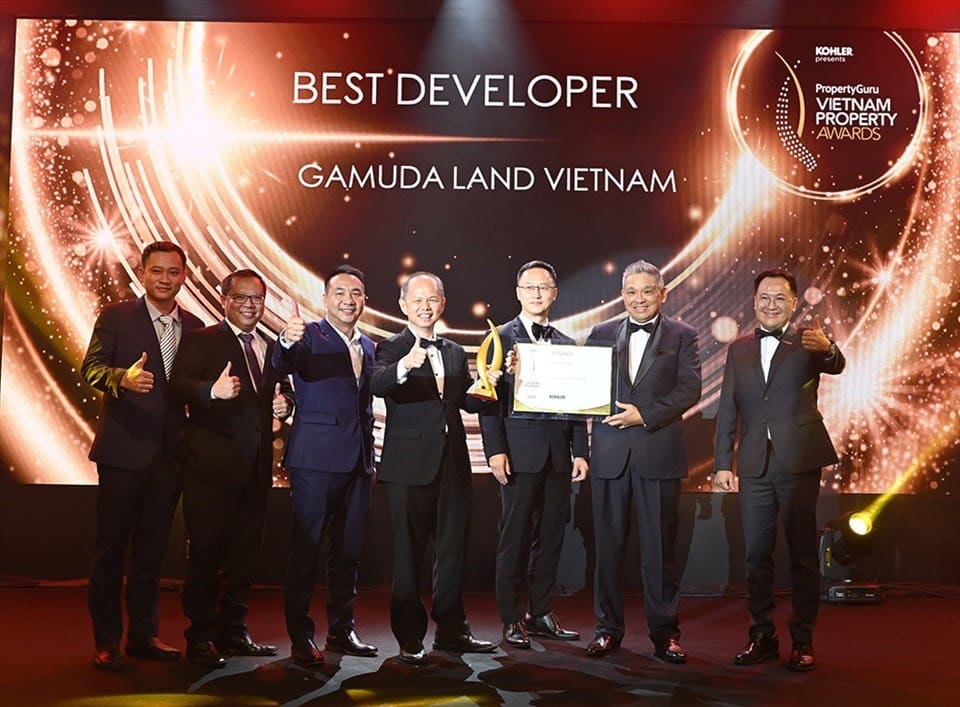Lãnh đạo Gamuda Land nhận giải thưởng chủ đầu tư xuất sắc